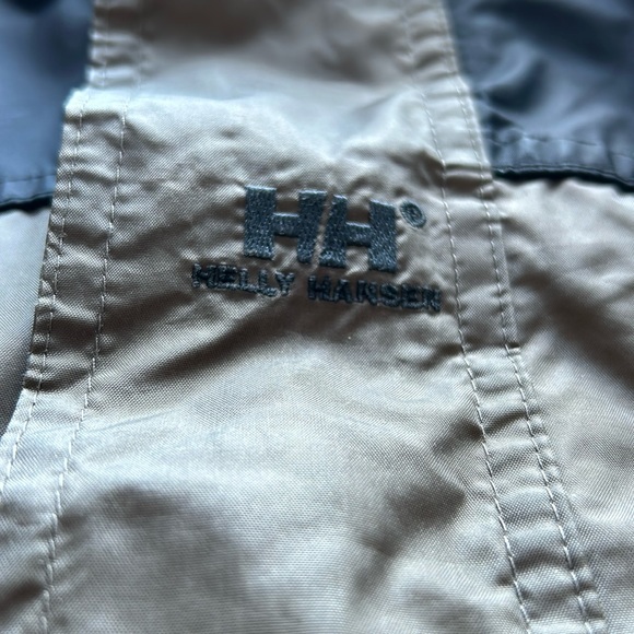 helly hansen shell - Picture 2 of 5